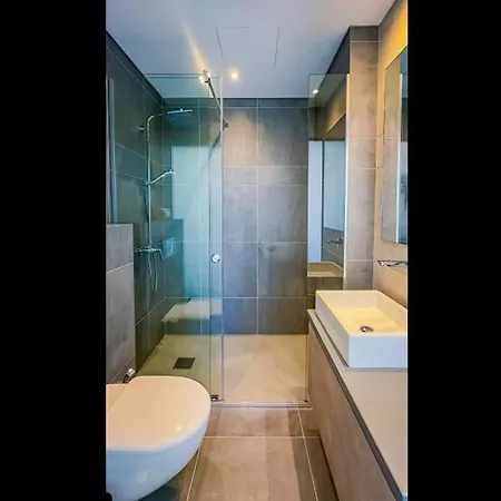 Enjoy The Sunny Mediterranean Climate ! Vendégház