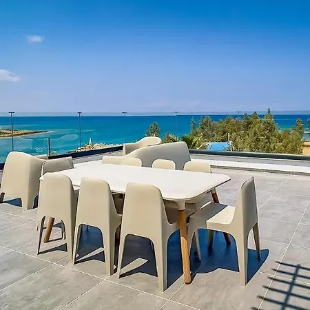 Enjoy The Sunny Mediterranean Climate !